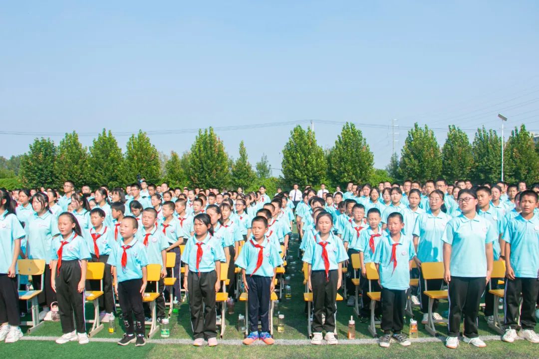 九巨龍教育集團(tuán)《致愛(ài)心人士的求助信》，共同呵護(hù)困境兒童成長(zhǎng)